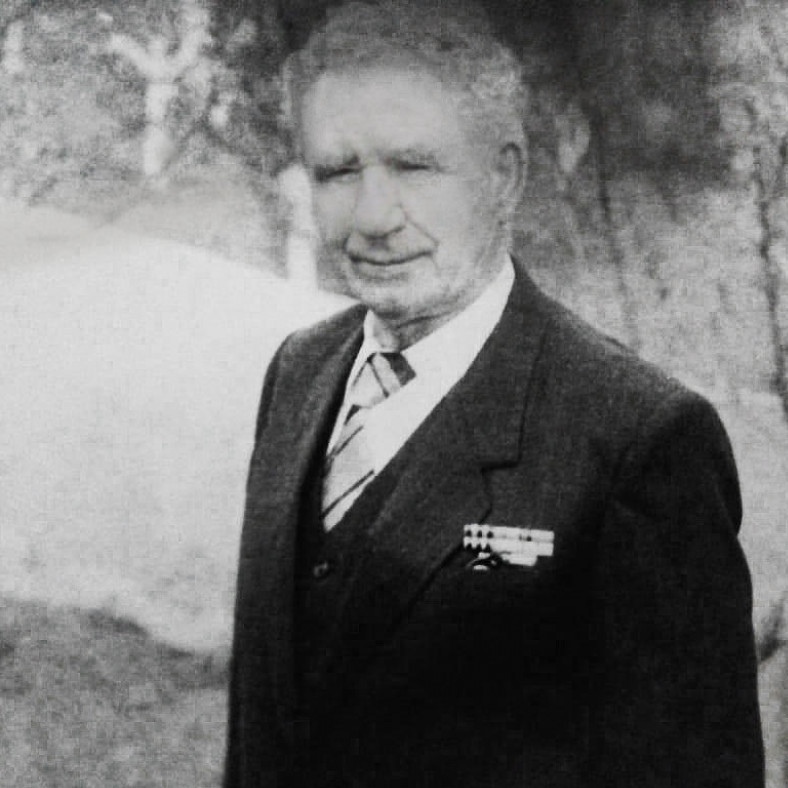 Фото ветерана: Толстов Виктор Ефимович